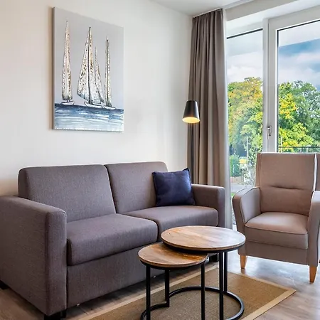 Mit Ueberdachtem Balkon * Lubeca